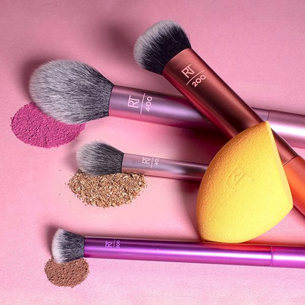Real Techniques Everyday Essentials Makeup Brush Set With Miracle Complexion Sponge – Face, Eye & Cheek Kit